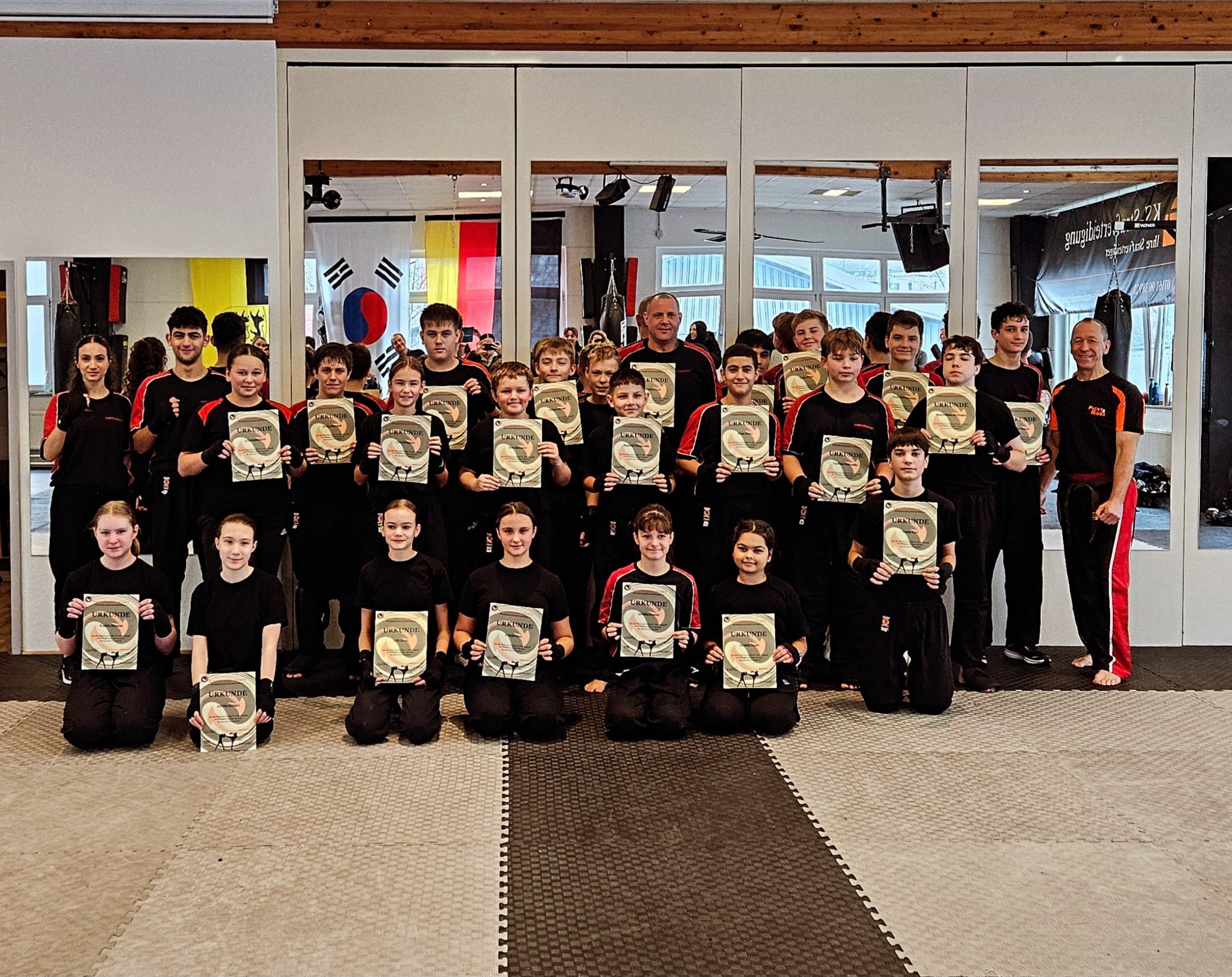 Jugend%2025.11.2023-a9610159 image Jugend%2025.11.2023-a9610159 Galerie